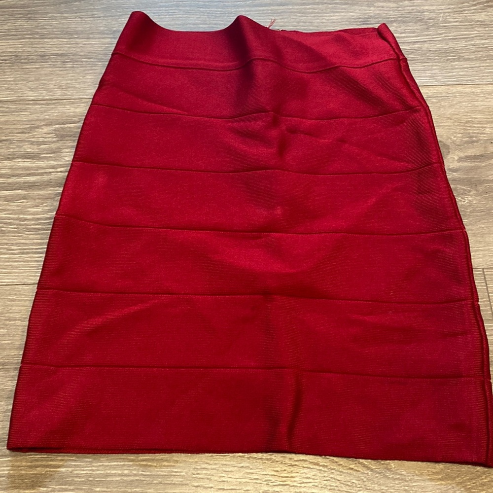 Bebe Skirt